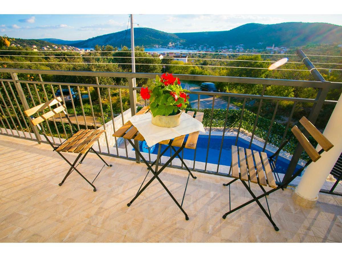 Villa Croatia Sea View With Heated Pool Vinišće Exterior foto